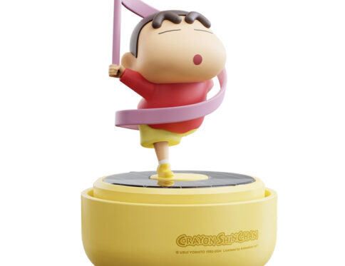 Crayon Shin-chan Car Aromatherapy Car Ornaments Solar Rotating perfume Interior Jewelry Eliminating Odor 2025 New